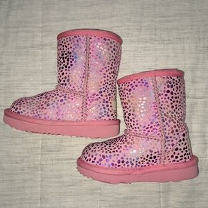 Toddler Ugg boots size 7